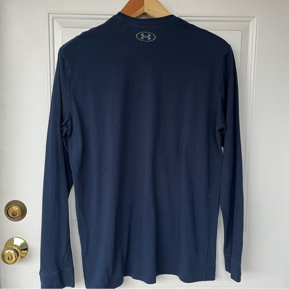 •Under Armour• Men’s Long Sleeve HeatGear Shirt - Size Medium - Picture 4 of 6